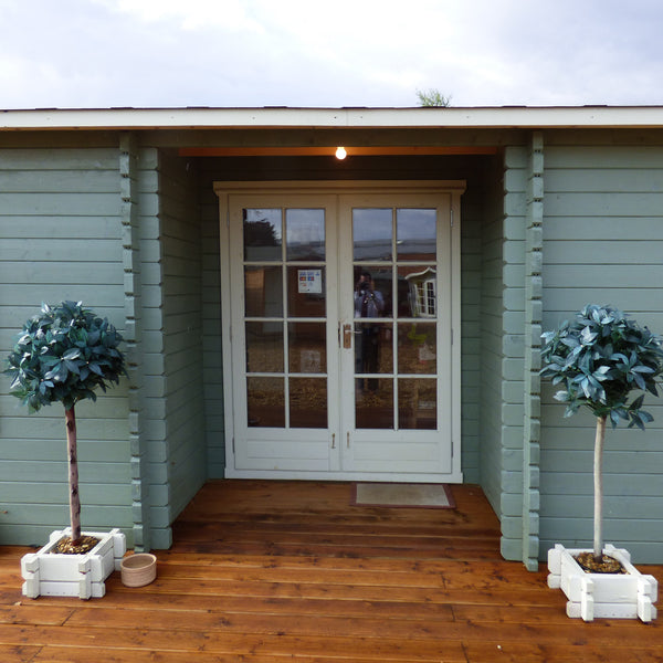 Shire Elveden 10x20 mulitroom log cabin 44mm Cladding